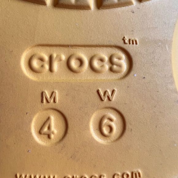 CROCS Wu Tang Clan Black & Yellow Slip On Slides Size 6 - Picture 2 of 7